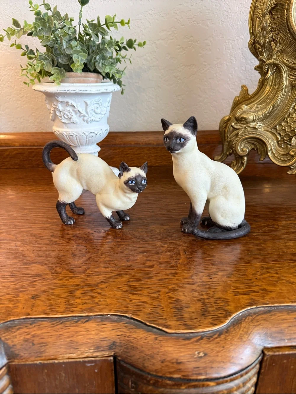Vintage Andrea by Sadek Siamese Cat Figurine Pair – Cream & Brown Porcelain